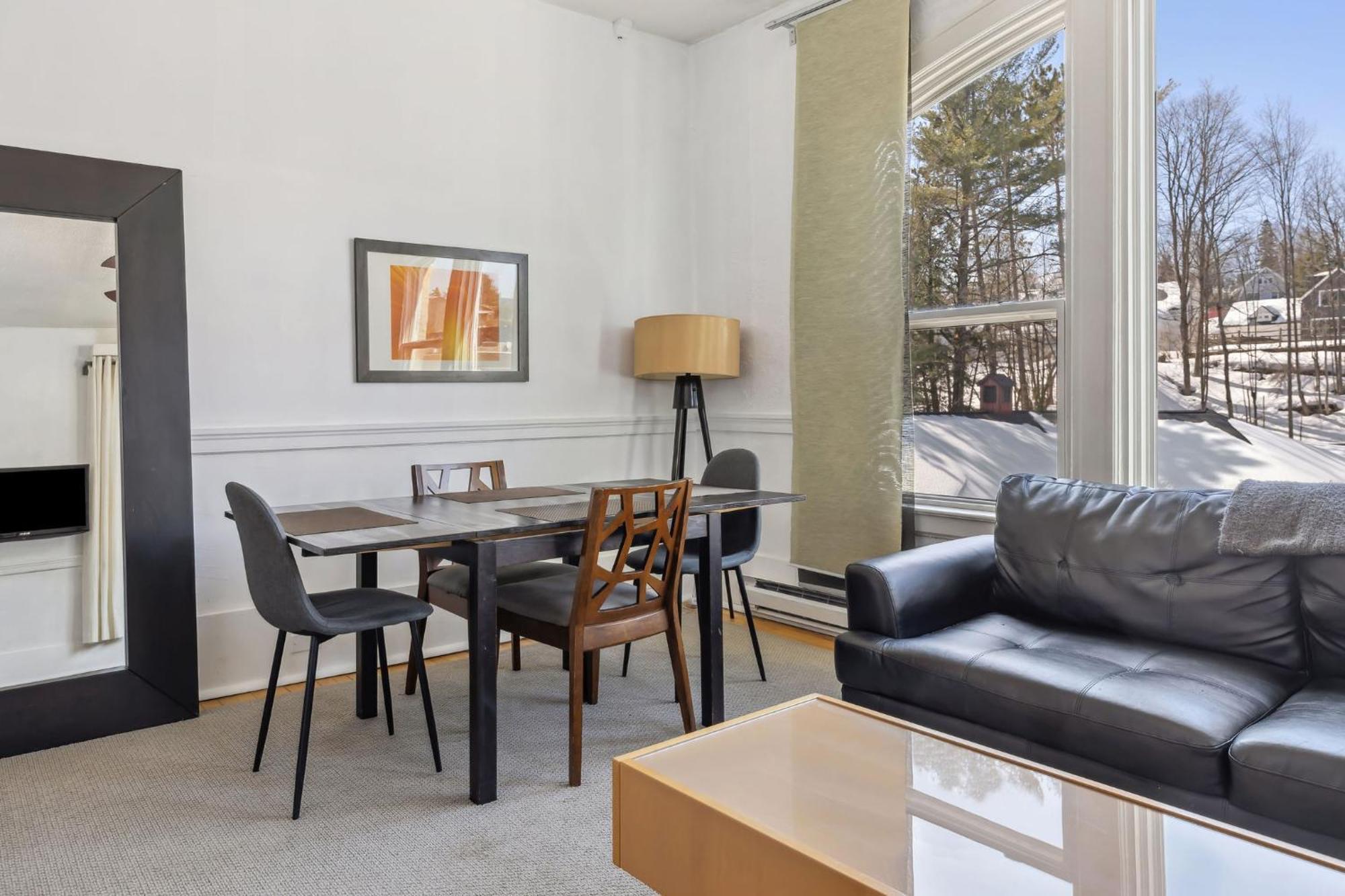 The Haus On Mirror Lake Lake Placid Quarto foto